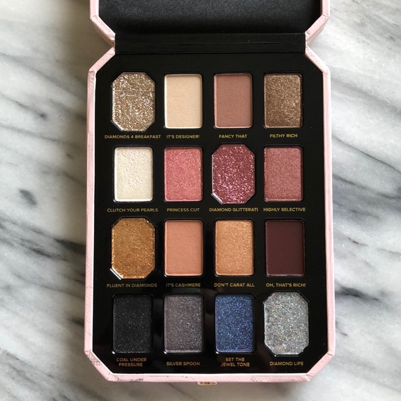 Too Faced Pretty Rich eyeshadow palette - Picture 3 of 4